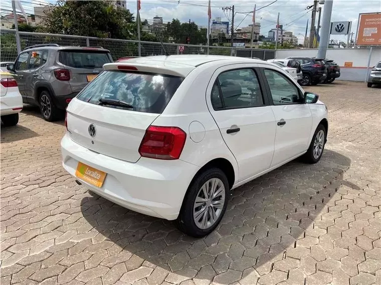 Volkswagen Gol Branco 3