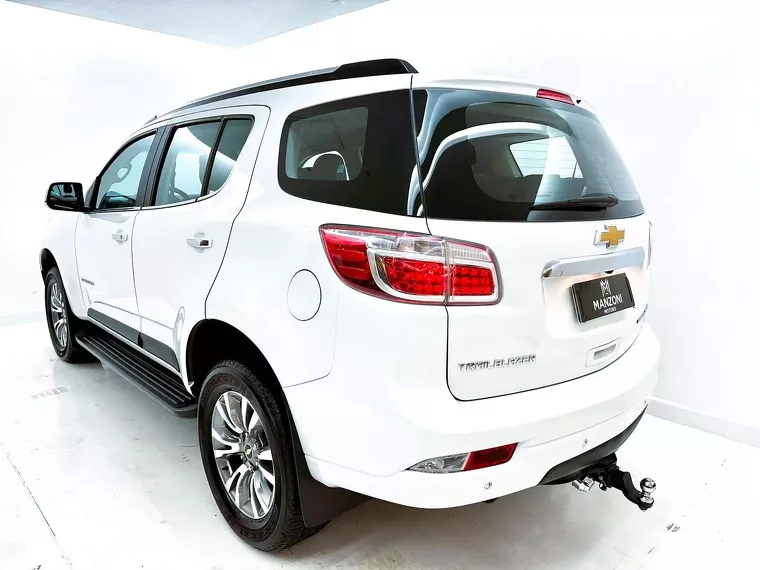 Chevrolet Trailblazer Branco 33