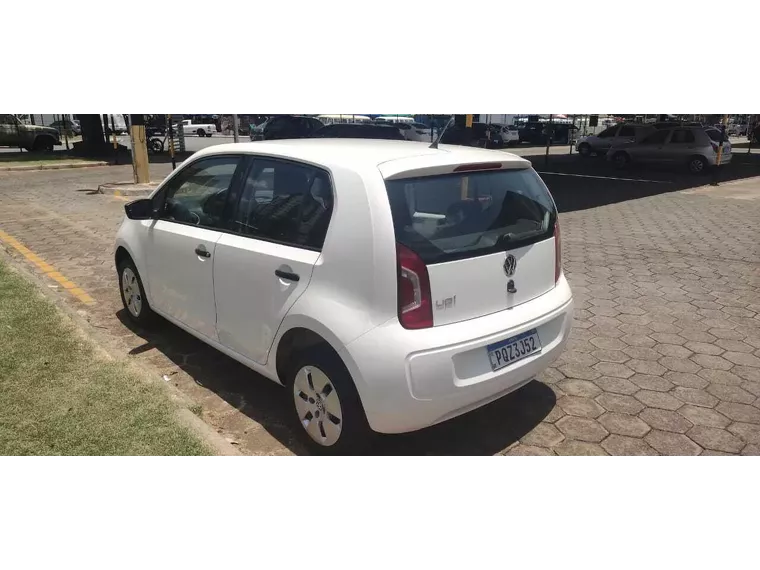 Volkswagen UP Branco 2