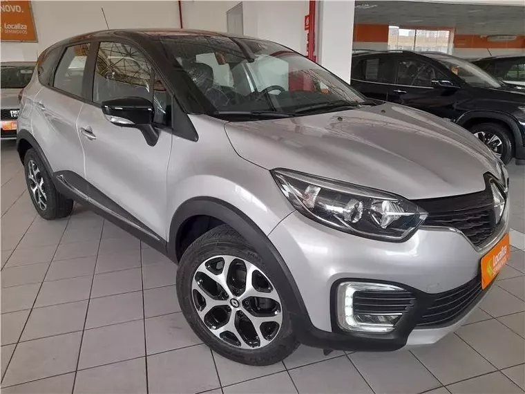 Renault Captur Prata 2