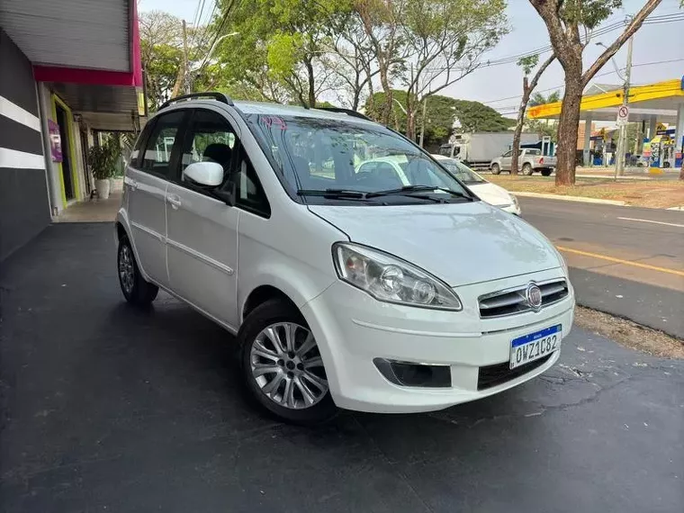 Fiat Idea Branco 2