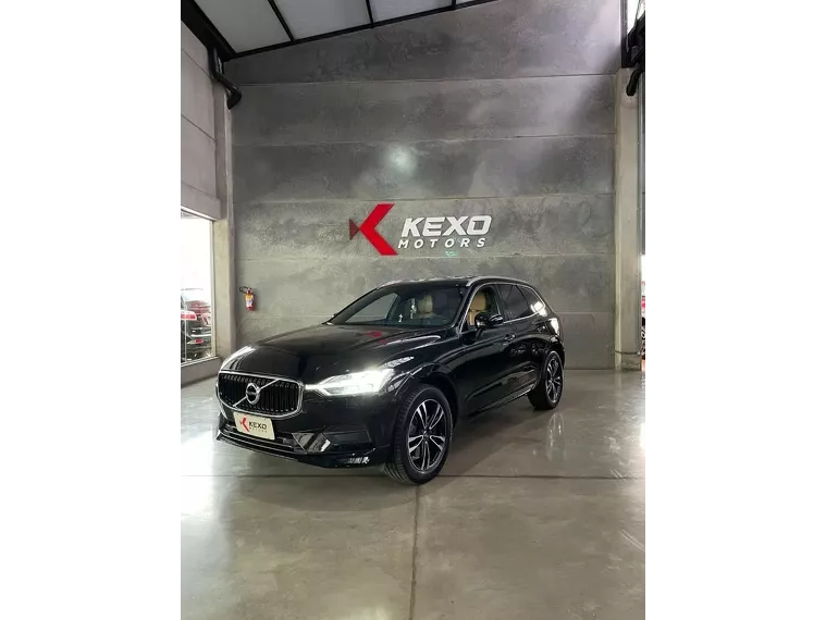 Volvo XC60 Preto 6