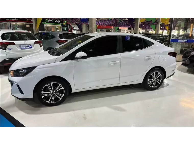 Hyundai HB20S Branco 2