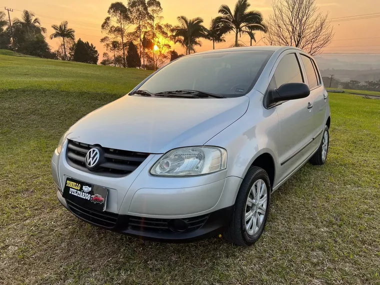 Volkswagen Fox Prata 4