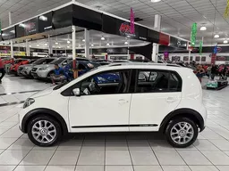 Volkswagen Cross UP