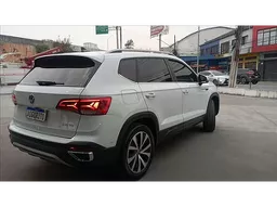 Volkswagen Taos
