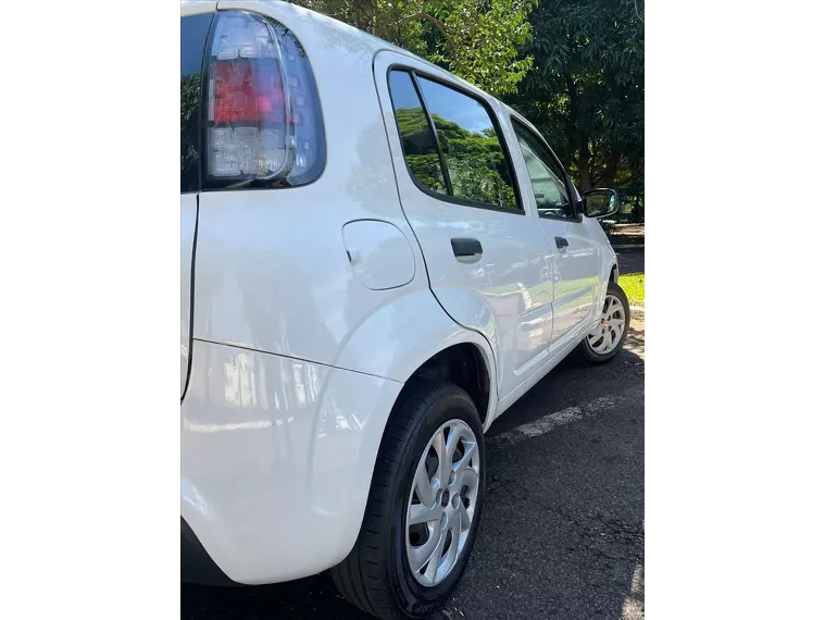 Fiat Uno Branco 3