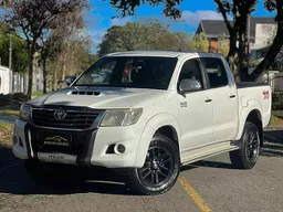 Toyota Hilux SW4