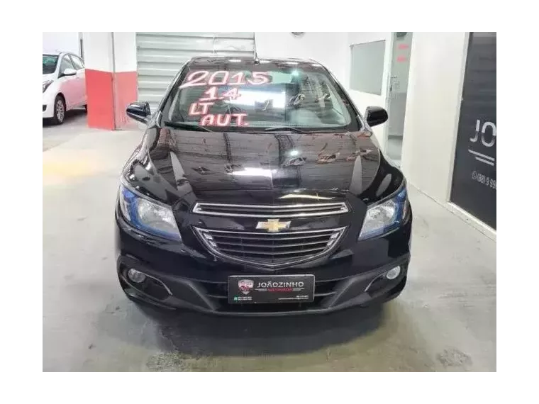 Chevrolet Prisma Preto 2