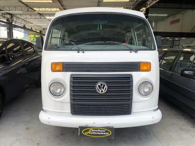 Volkswagen Kombi Branco 1