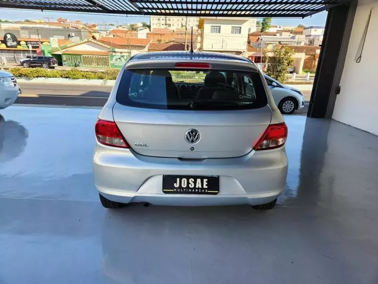 Volkswagen Gol Prata 9