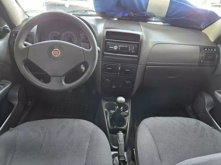 Fiat Siena Preto 1