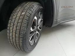 Jeep Commander