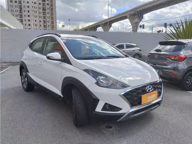 Hyundai HB20X Branco 14