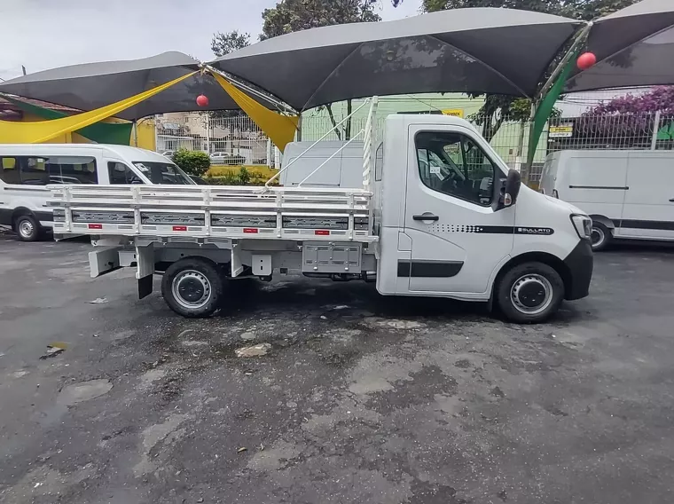 Renault Master Branco 6