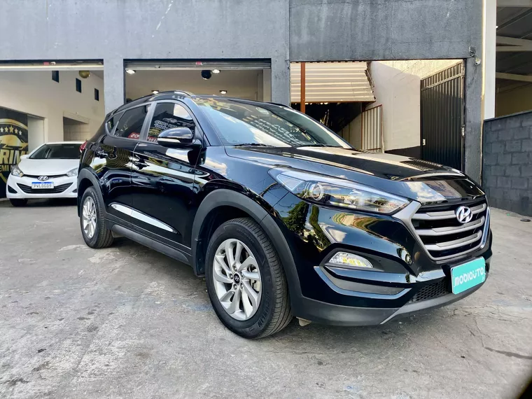 Hyundai Tucson Preto 12