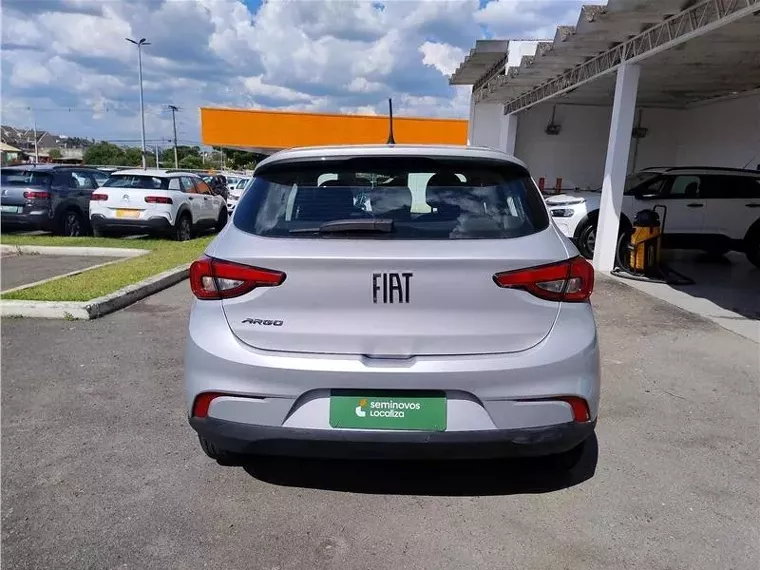 Fiat Argo Prata 2