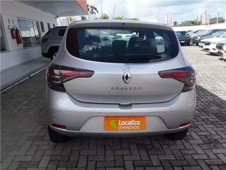 Renault Sandero Prata 2