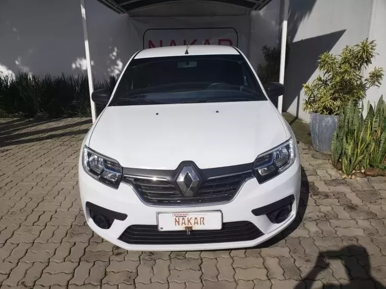 Renault Logan Branco 5