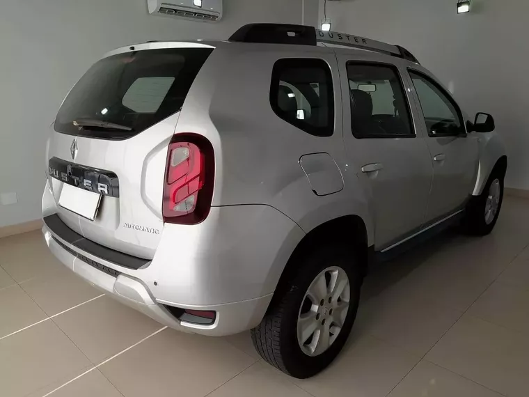 Renault Duster Prata 8