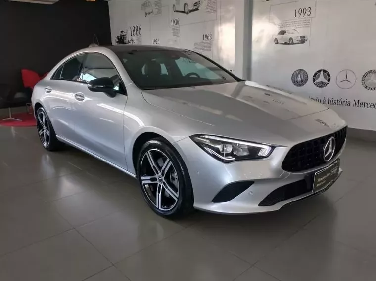 Mercedes-benz CLA 250 Prata 2