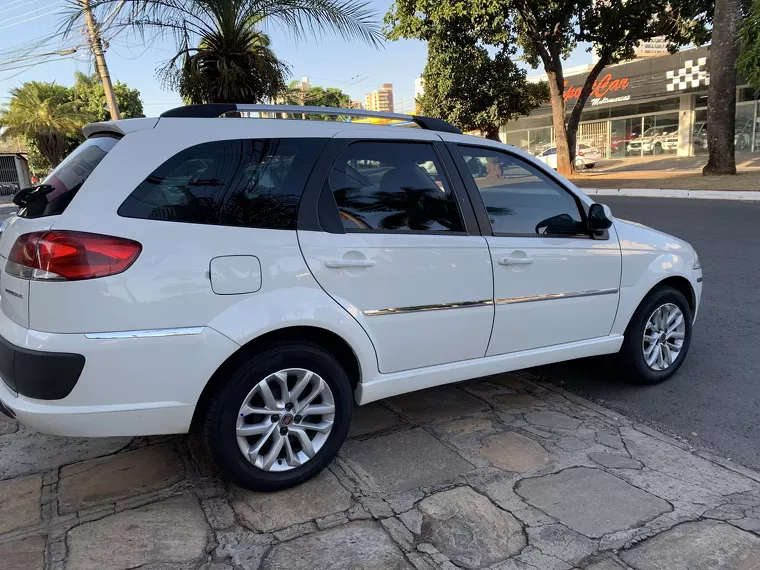 Fiat Palio Weekend Branco 14