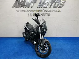 Bajaj Dominar