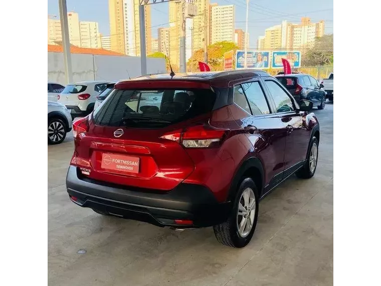 Nissan Kicks Vermelho 12