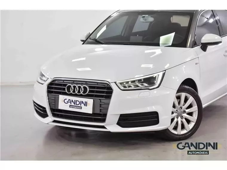 Audi A1 Branco 8