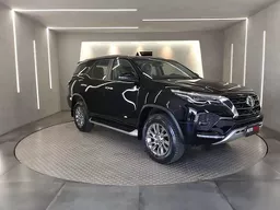 Toyota Hilux SW4