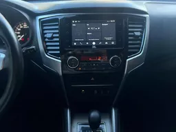 Mitsubishi L200 Triton