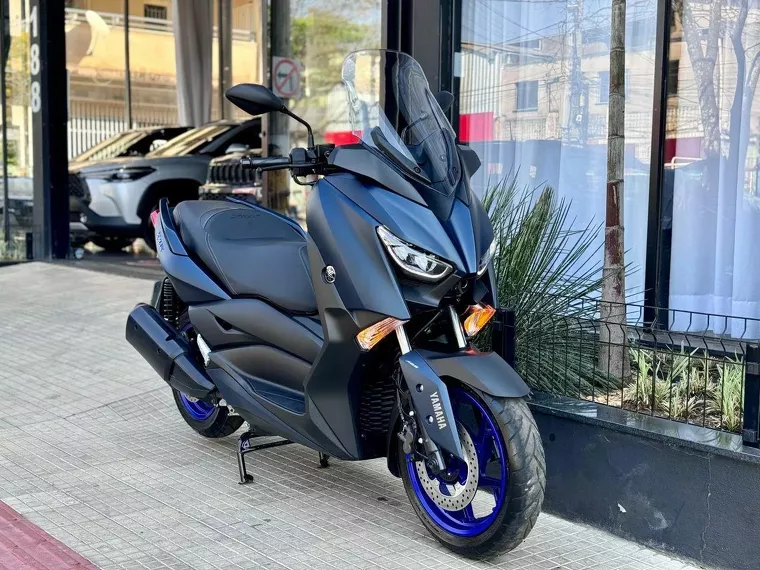 Yamaha Xmax Azul 2