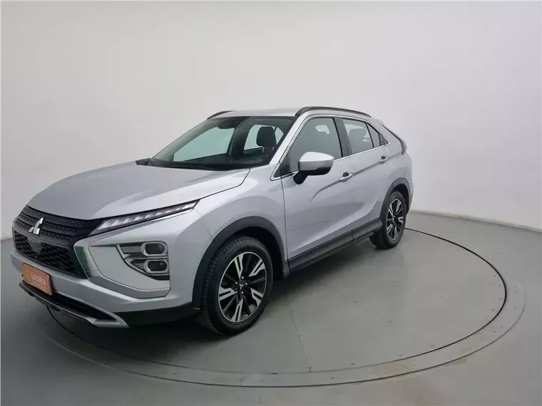 Mitsubishi Eclipse Cross Prata 6