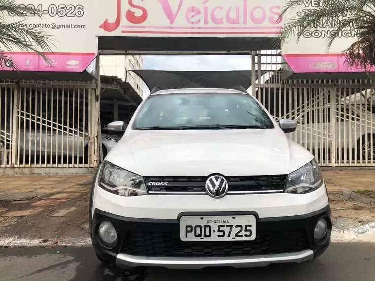 Volkswagen Saveiro Branco 24