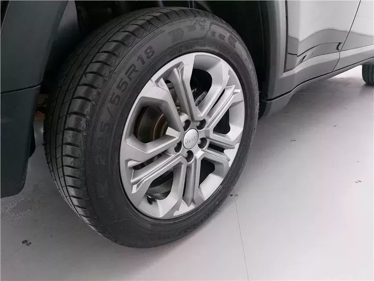 Jeep Compass Preto 16