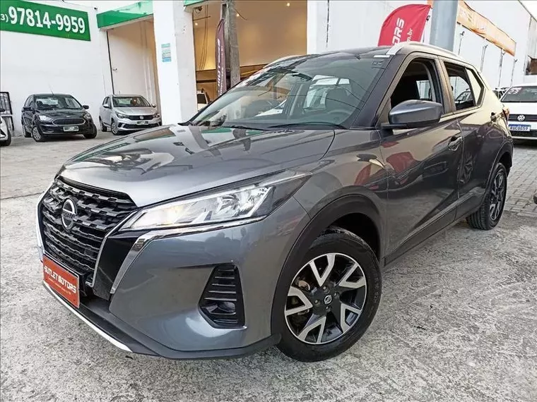 Nissan Kicks Cinza 5