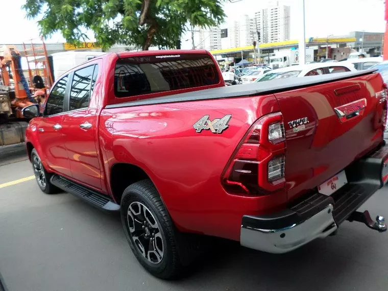 Toyota Hilux Vermelho 10