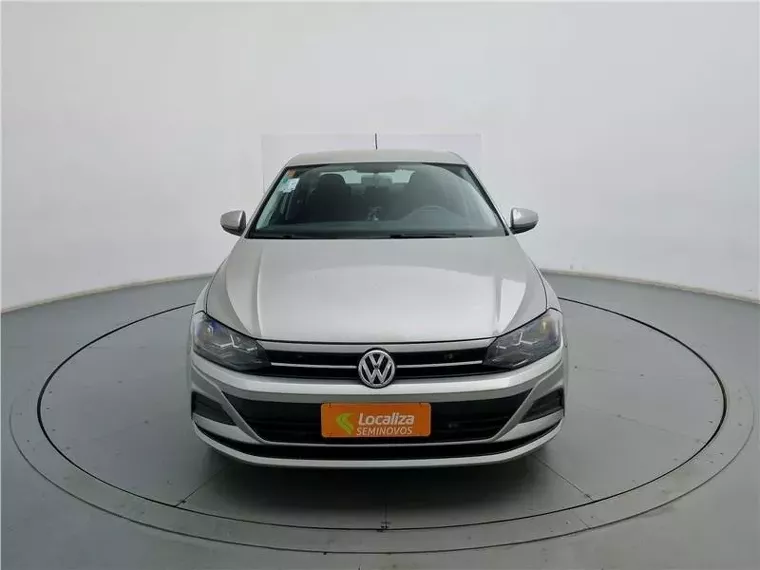 Volkswagen Virtus Prata 15