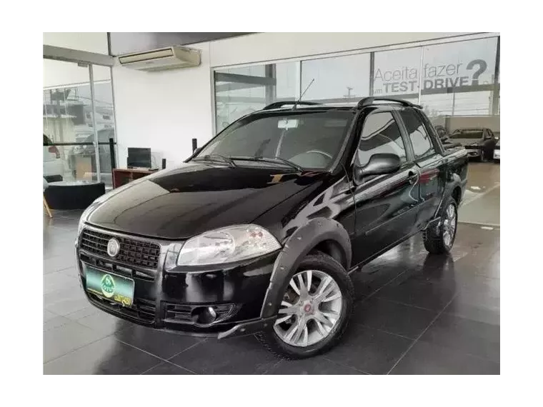 Fiat Strada Preto 4