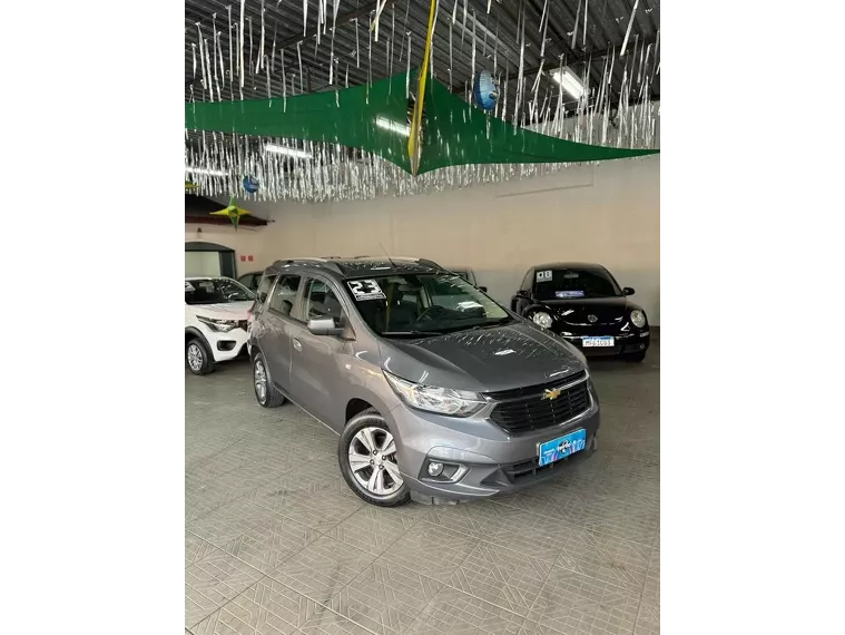 Chevrolet Spin Cinza 3