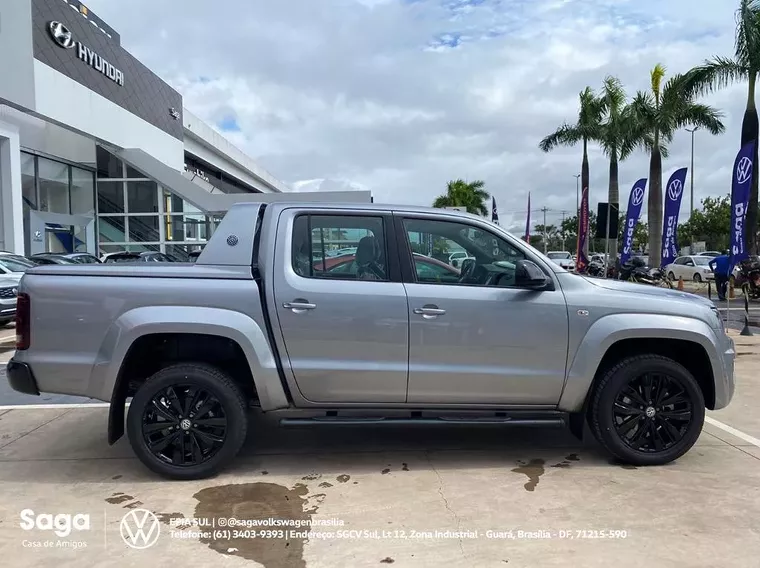 Volkswagen Amarok Preto 15