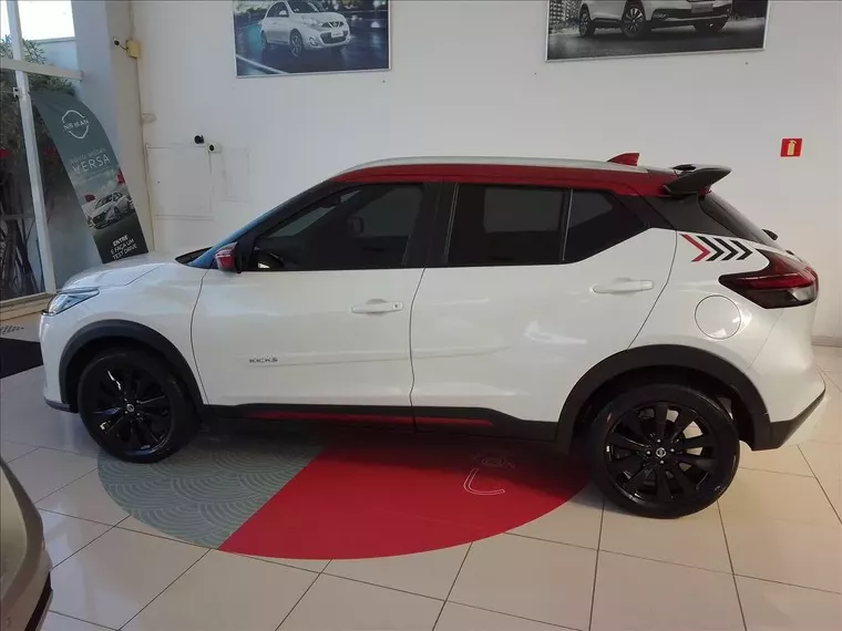 Nissan Kicks Branco 6