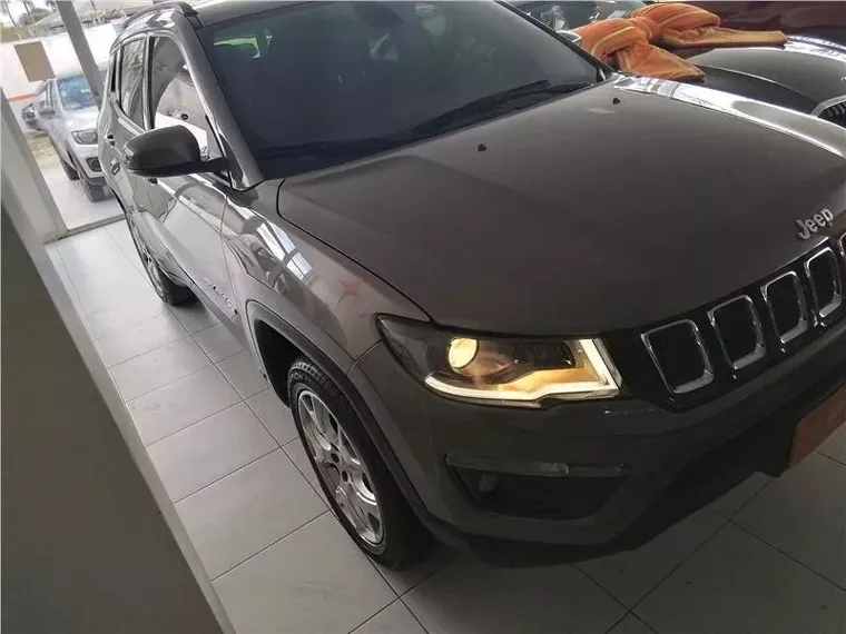 Jeep Compass Cinza 8