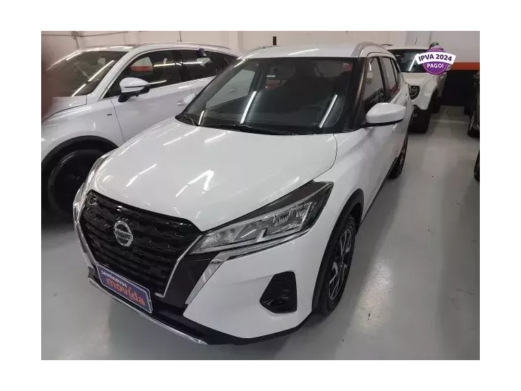 Nissan Kicks Branco 4