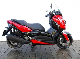 Xmax