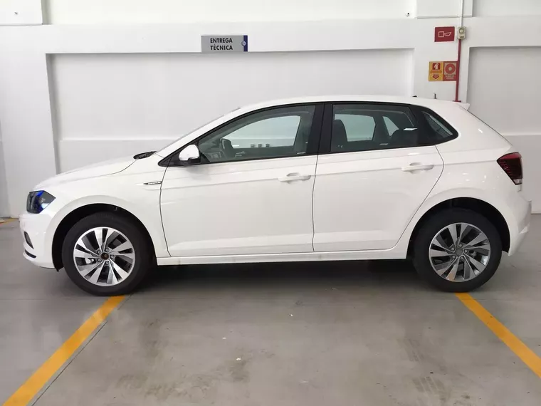 Volkswagen Polo Hatch Branco 1