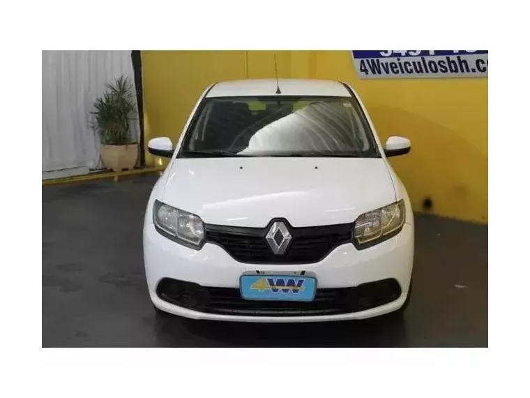 Renault Sandero Branco 4