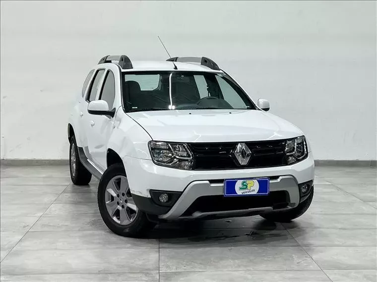 Renault Duster Branco 1