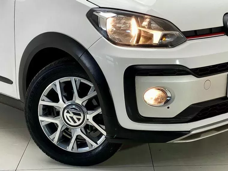 Volkswagen Cross UP Branco 4