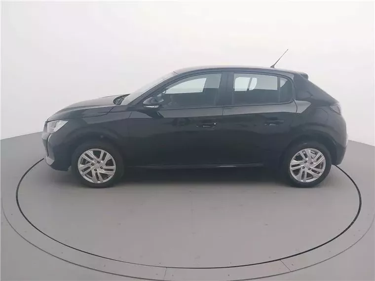 Peugeot 208 Preto 16